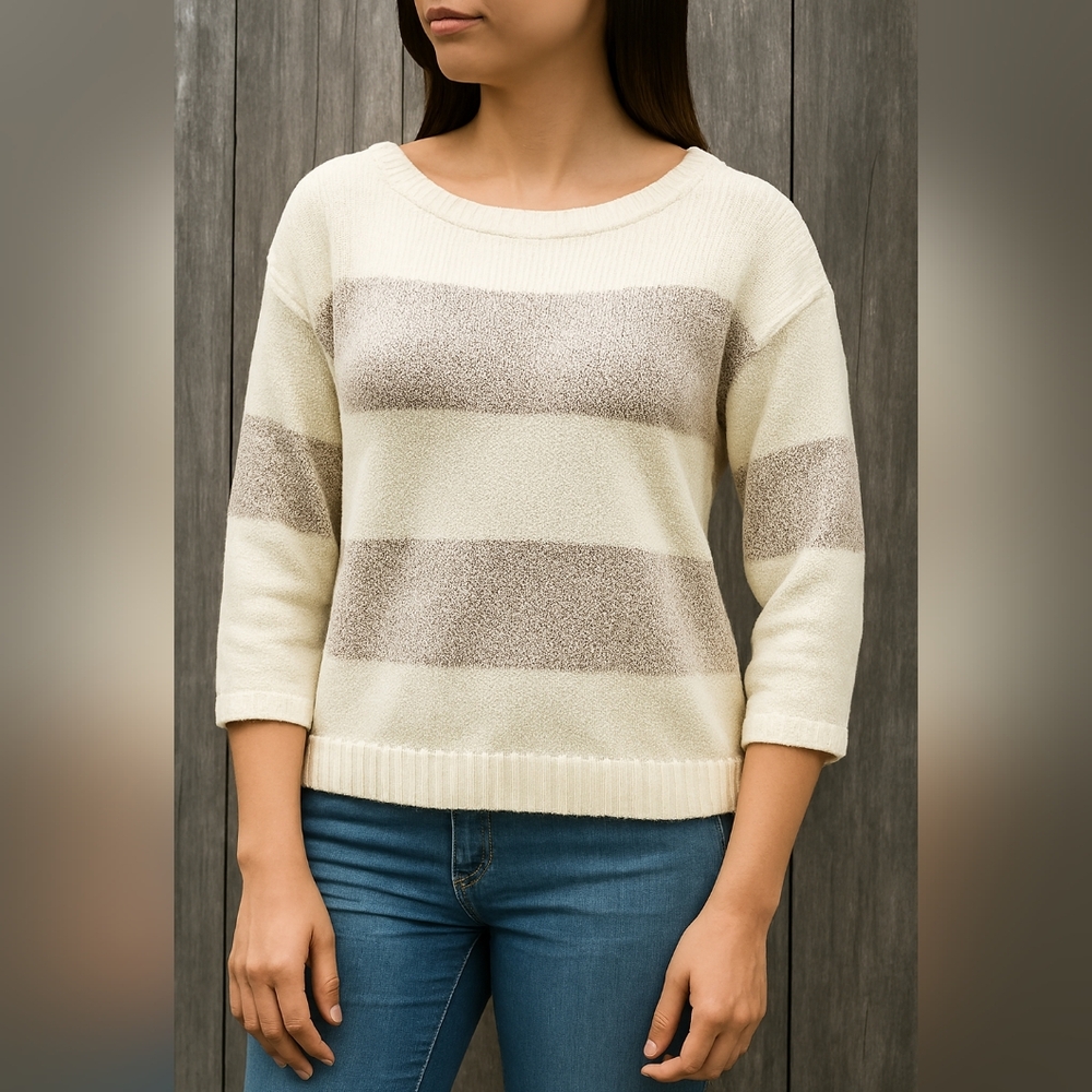 BANANA REPUBLIC Coastal M Christmas Cream Silver Striped Winter Sweater (#154)
